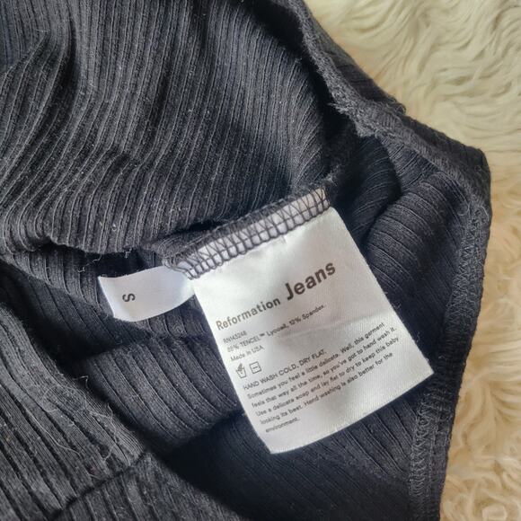 Reformation Gaia Ribbed Square Neck Long Sleeve Bodysuit Black Small - Picture 7 of 7